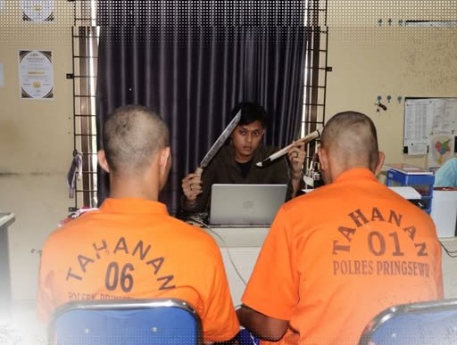 Bawa Golok untuk Balas Dendam, Dua Pria Asal Tanggamus Diciduk Polisi di Pringsewu