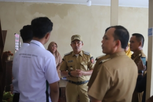 Bupati Parosil Mabsus Sidak MPP, Tegaskan Pelayanan Harus Prima dan Lingkungan Bersih