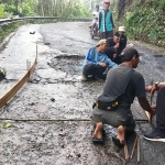 Tanjakan Sukarame Mulai Diperbaiki, Warga Sukarame Bergerak Tanpa Menunggu Janji