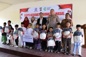 Polres Lampung Barat Gelar Bakti Kesehatan Sunatan Massal
